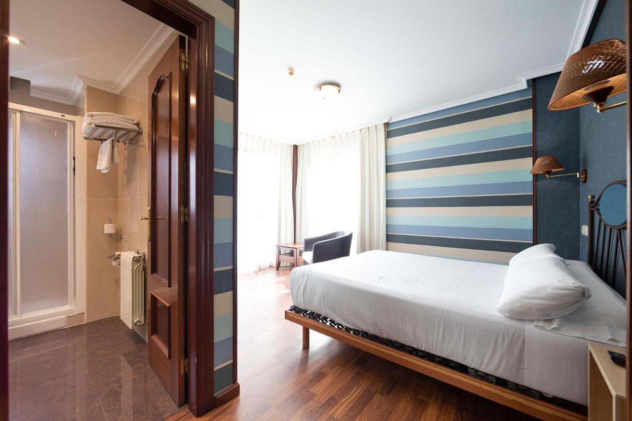 Puerto De Hotel Candás