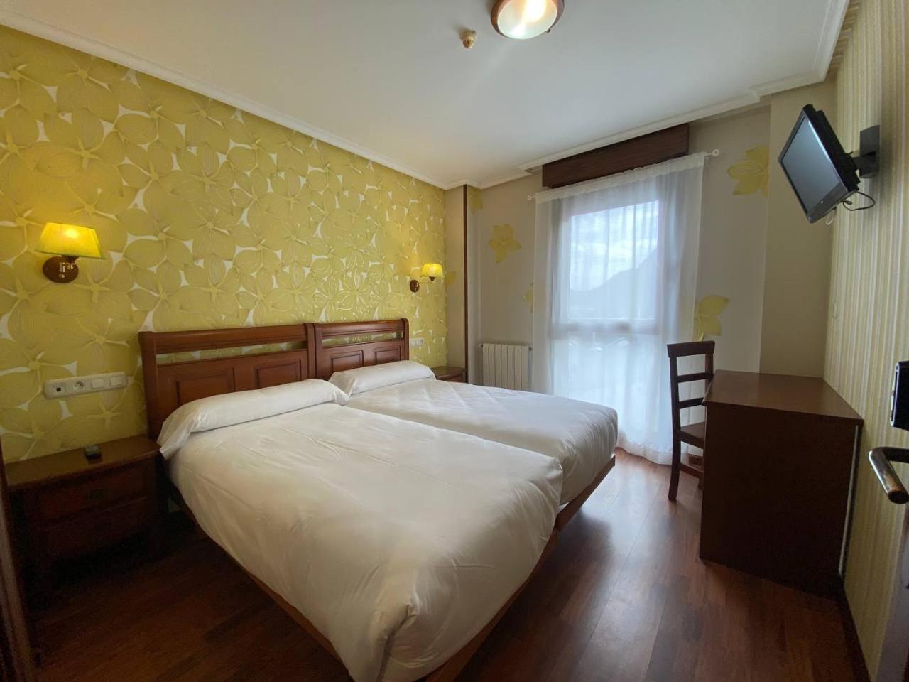 Hotel Puerto De 2*