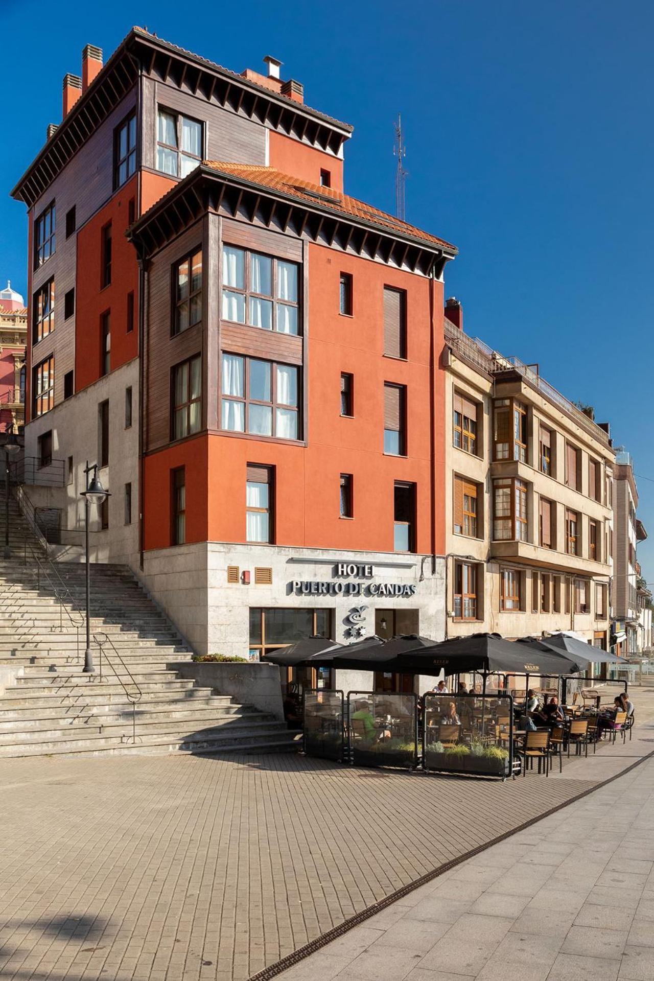 Puerto De Hotel 2*