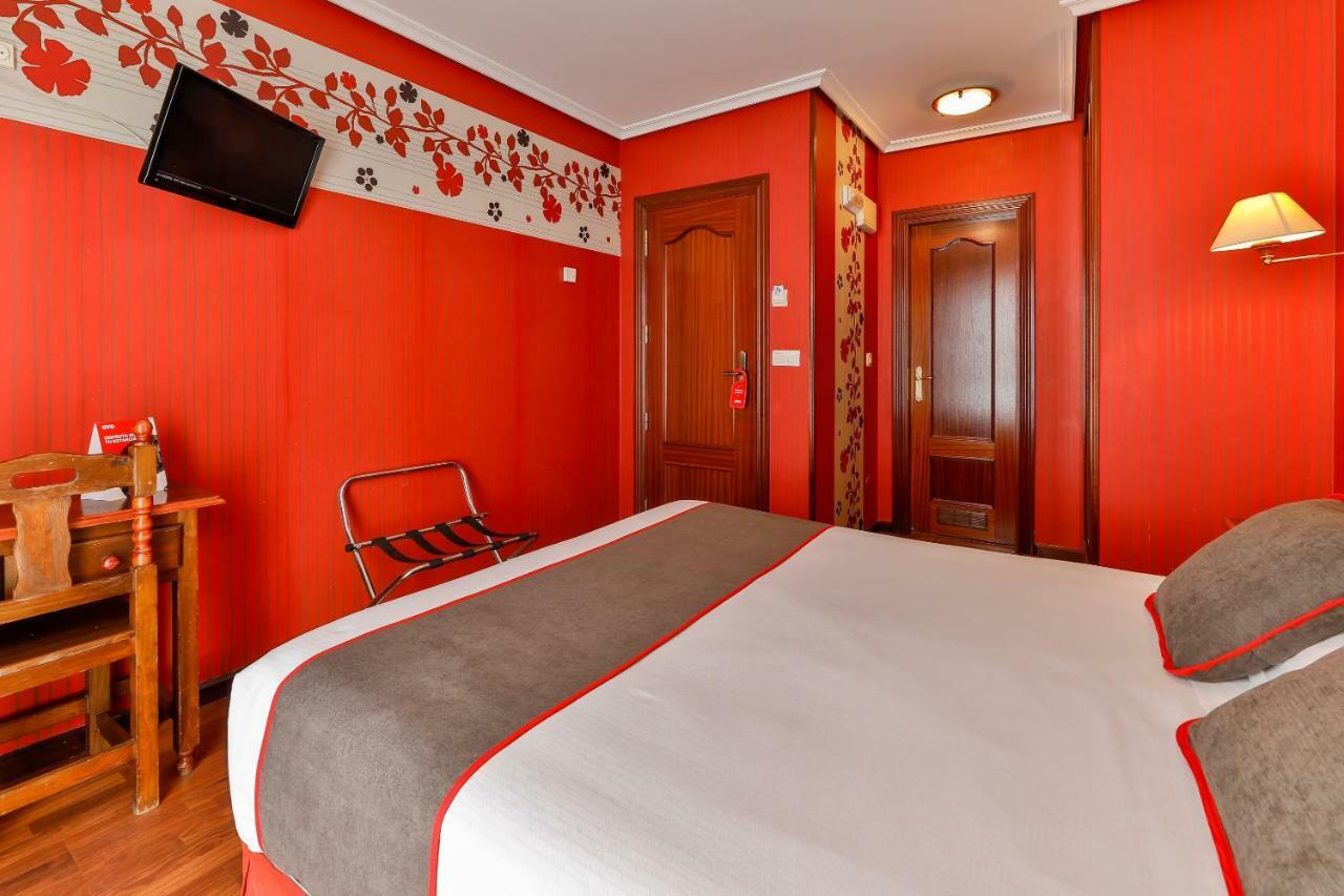 Hotel Puerto De 2*